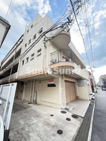田中マンションの外観