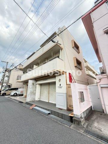 田中マンションの外観