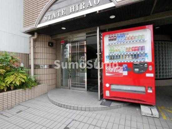 ステイツ平尾のエントランス