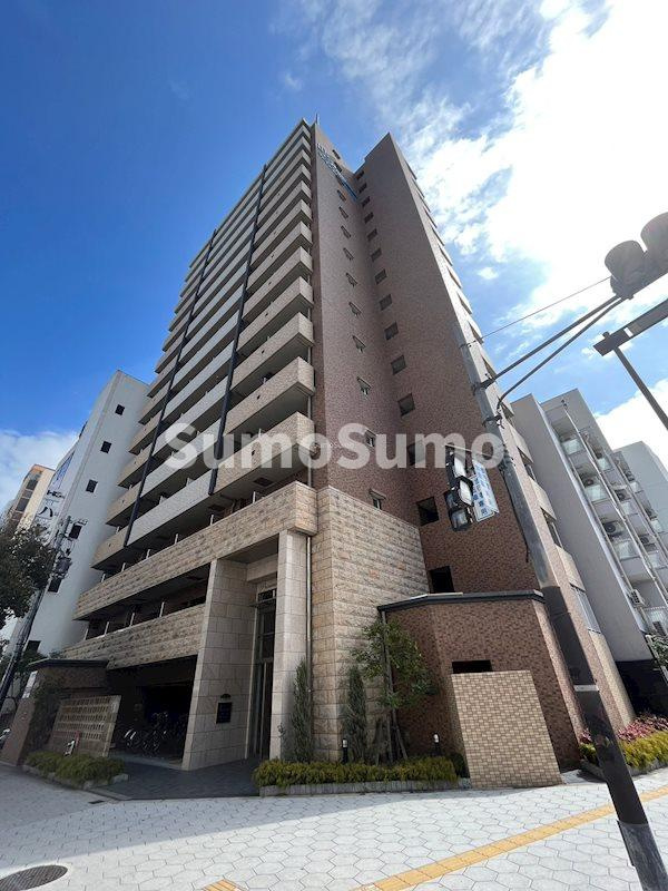 プレサンス難波元町の外観