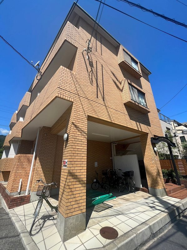 ルナメゾン芦屋の外観