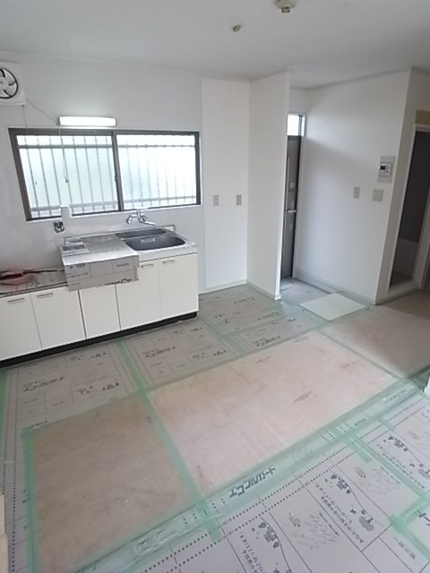 シャトーアムールの居間・リビング