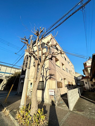 シャトーアムールの外観