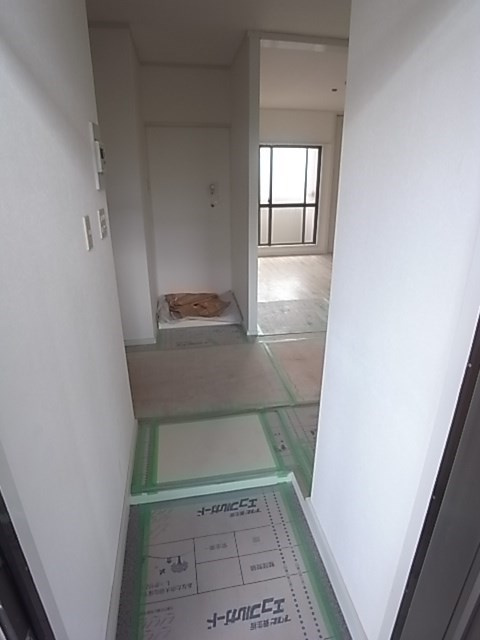 シャトーアムールの玄関