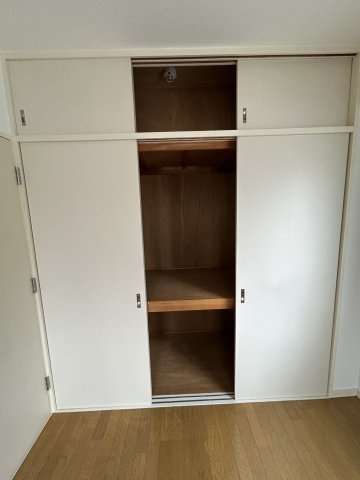 アダージオ若王寺のバルコニー