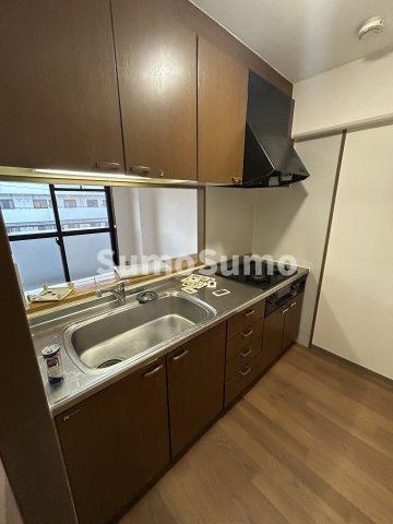 崇徳院ハイツ　Ｎ棟のキッチン