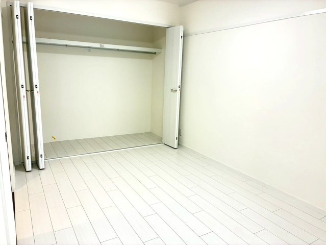 エスポア名東の洋室|東側洋室