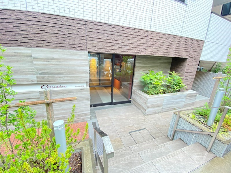 セリジェ池尻大橋のエントランス