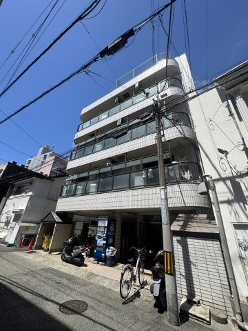 リオーラ神戸の外観