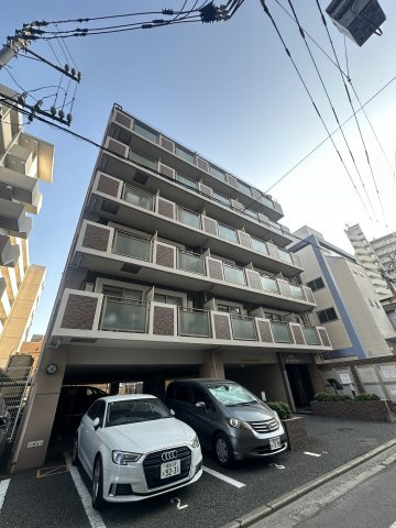 ダイナコートエスタディオ平尾駅前