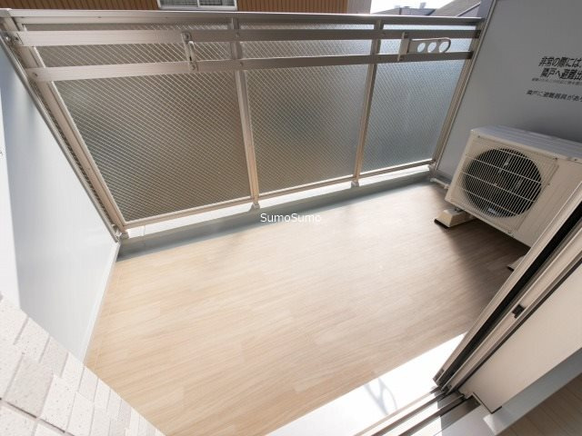 エスリード難波セントラルのバルコニー