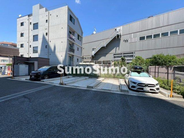 ドゥーエ学芸大学の駐車場|駐車場があります
