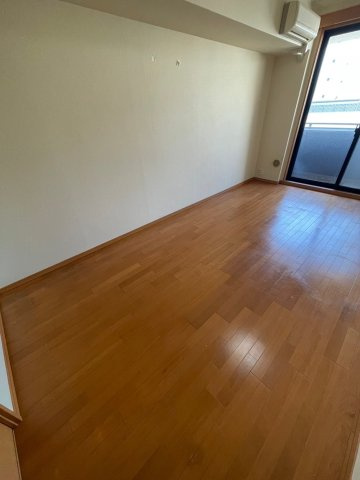 サムティ本町橋の寝室