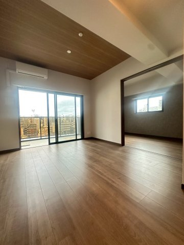 MODERN PALAZZO 博多デュオグランデEastの居間・リビング