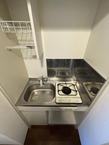 リーガル西長堀のキッチン