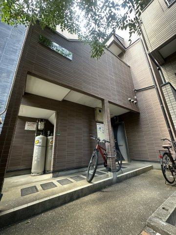 ムーンハイツ吉塚の外観