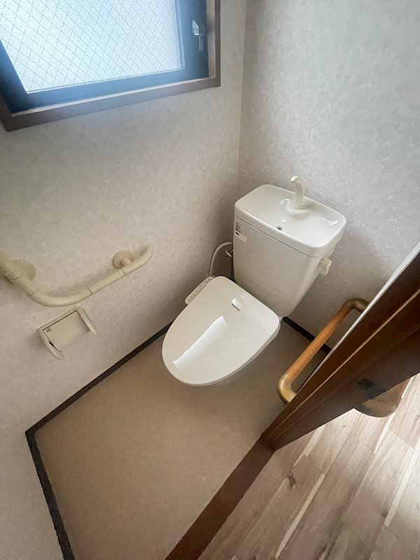 スミティコート中道のトイレ|清潔感のあるトイレです