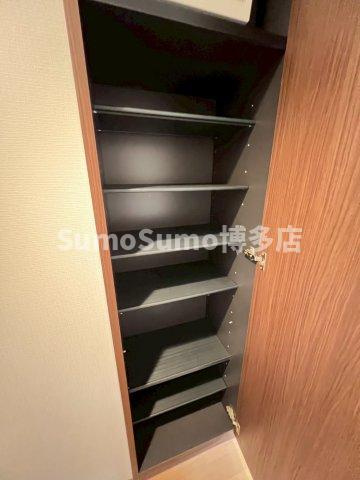 サムティタワーズ愛宕の収納