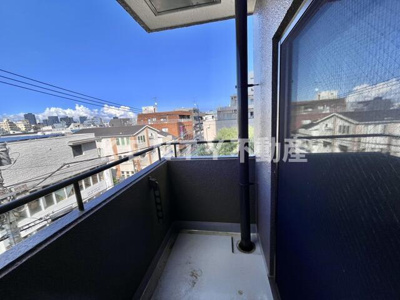 【バルコニー】 | 武蔵小山サンハイツ | お洗濯にも便利なバルコニー付き