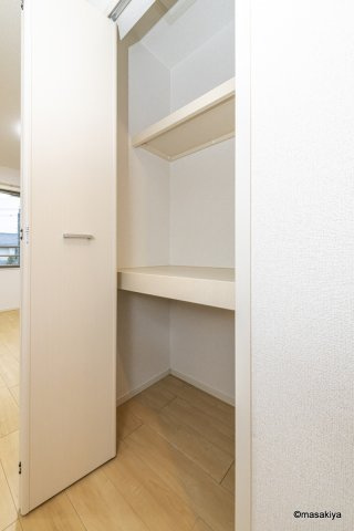 メゾンドリエールBの収納