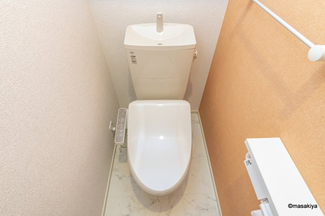 メゾンドリエールBのトイレ