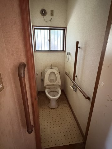 小浜町北ノ作 中古一戸建てのトイレ