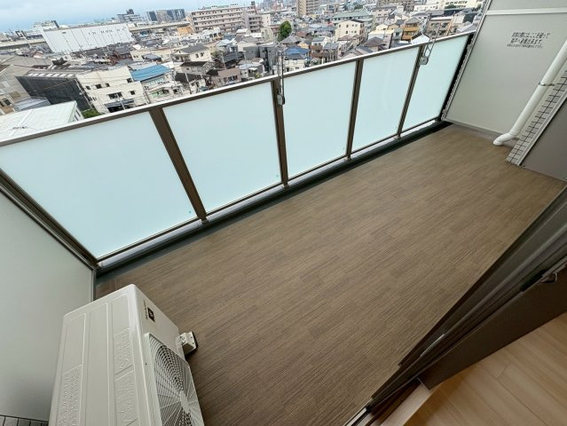 【バルコニー】 | プレジオ塚本ASIAN
