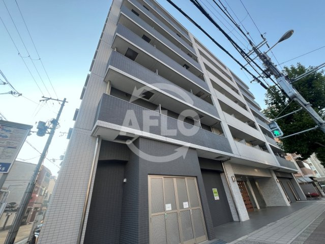 クローバー・ソレイユ南田辺の外観