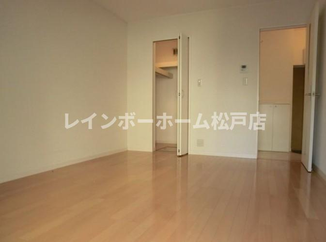 松戸市松戸のアパートの内装|別部屋参考写真