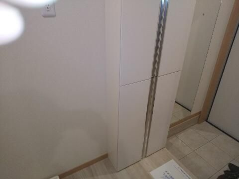 エアカーサ四ツ木の内装