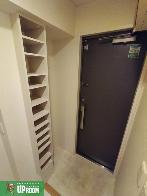 キャッスルビューきざしの玄関