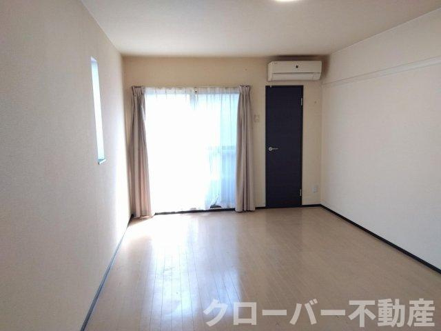 レオネクストアルファの居間・リビング