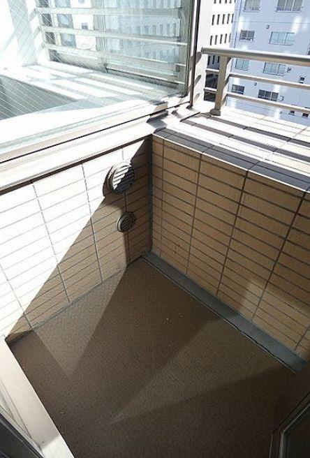 コンフォリア二番町のバルコニー