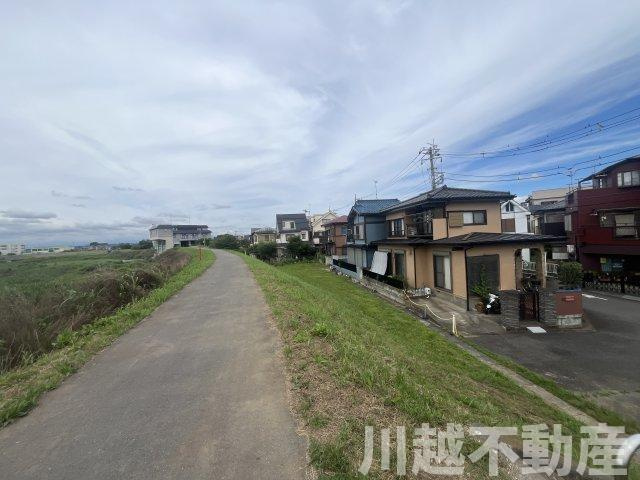 さくら堤団地内の土地分譲の周辺|南側には堤防と遊歩道