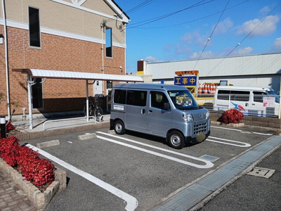 【駐車場】 | モン・ル　ウエスト