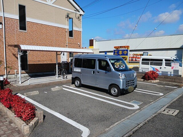 【駐車場】 | モン・ル　ウエスト