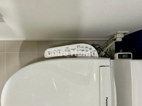 立花パーク・ホームズの内装|【ウォシュレット】清潔に使いたいお手洗いには最適な設備です。もちろんウォームレットも標準装備です。