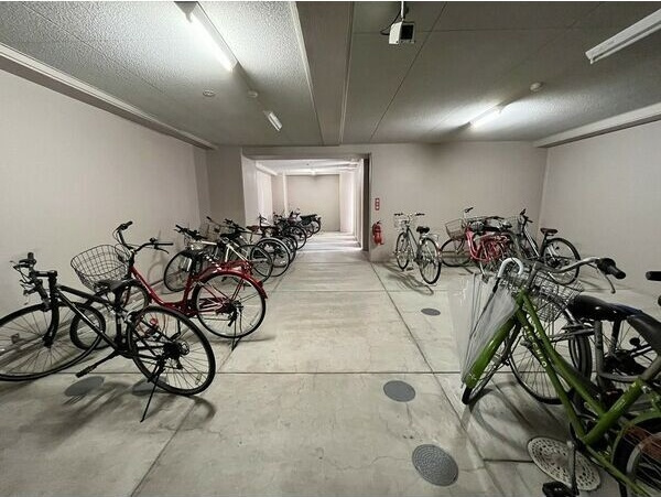 エイペックス名古屋鶴舞公園前のその他