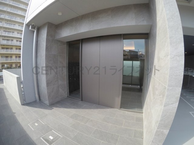 【エントランス】 | GRAN PASEO新大阪