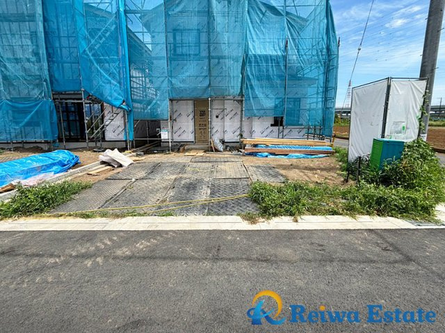 新築戸建　高座郡寒川町田端の駐車場