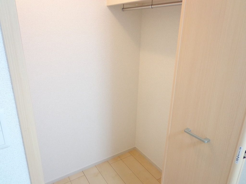 カーサ　クレインフィールドの収納
