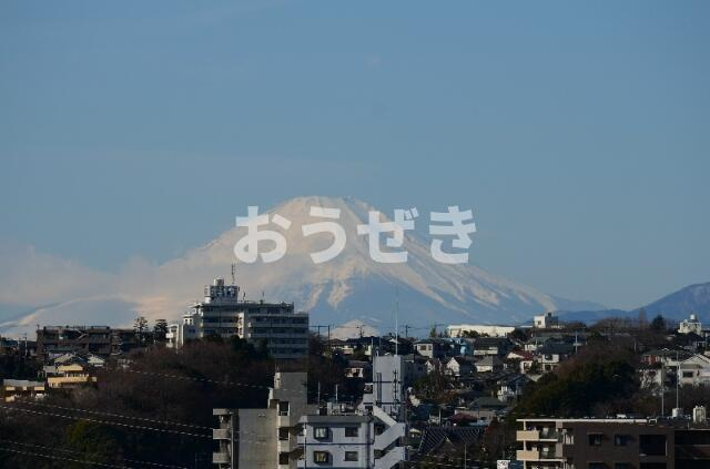 ＪＰ’ｓＹＯＫＯＨＡＭＡの展望|晴れた日には富士山が正面に見…