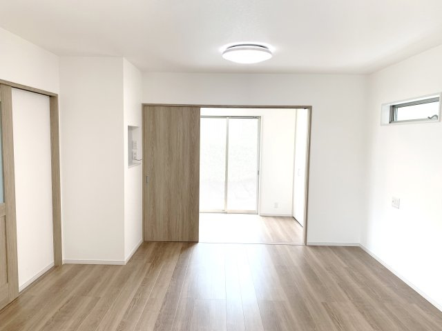 宇治市広野町大開の居間・リビング
