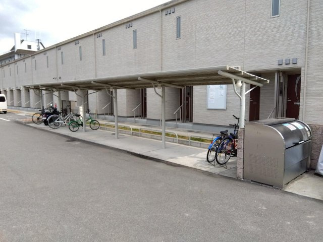 三木市平田のアパートのその他