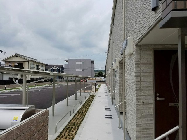 三木市平田のアパートのその他