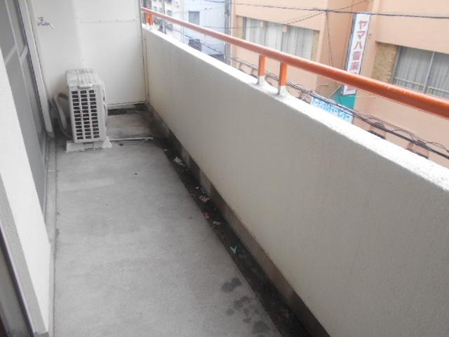 ステラメゾン六番町のバルコニー