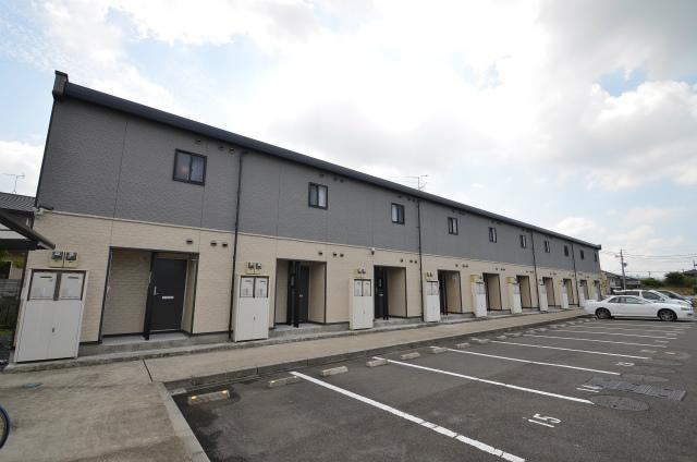 中間市岩瀬西町のアパートの外観