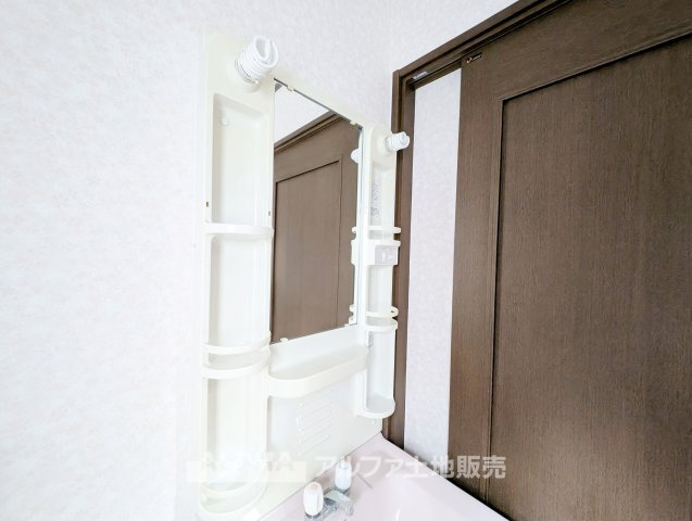 東京都羽村市五ノ神3　（中古）の独立洗面台