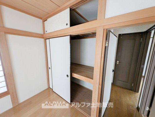 東京都羽村市五ノ神3　（中古）の収納