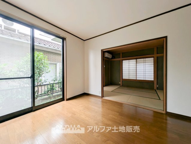 東京都羽村市五ノ神3　（中古）の居間・リビング